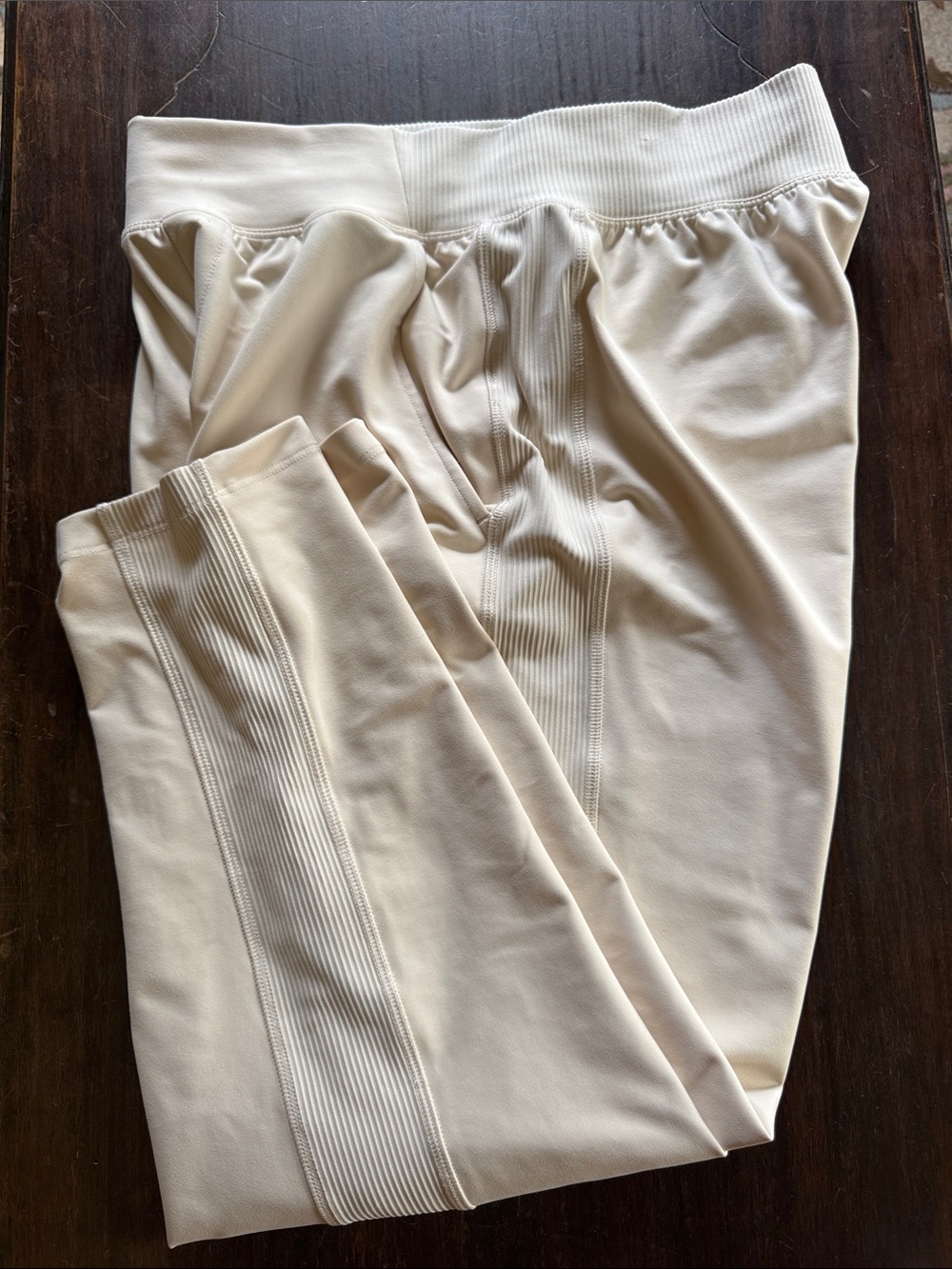 Old Navy Cream Cream Powersoft Track Pants sz PETITE MEDIUM